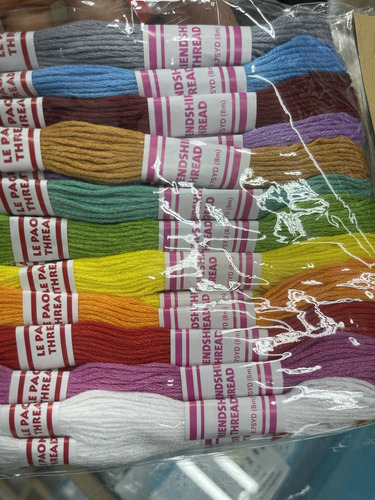 Hilo De Bordar Pack X 24 Unidades Color