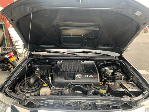Toyota Hilux Srv 3.0 Cc 4x4
