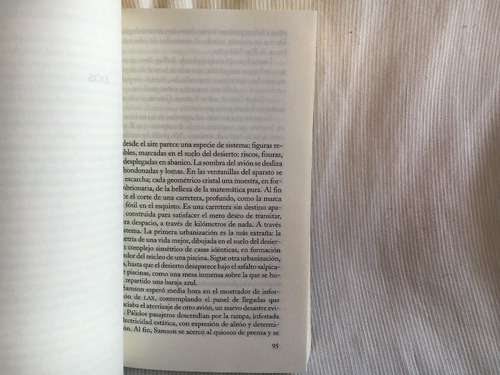 Imagen 4 de 6 de Llega Un Hombre Y Dice Nicole Krauss Ed. Salamandra Bolsillo