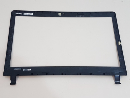 Original Moldura Da Tela Notebook Cce Ultra Thin U25 N325 (Usado)