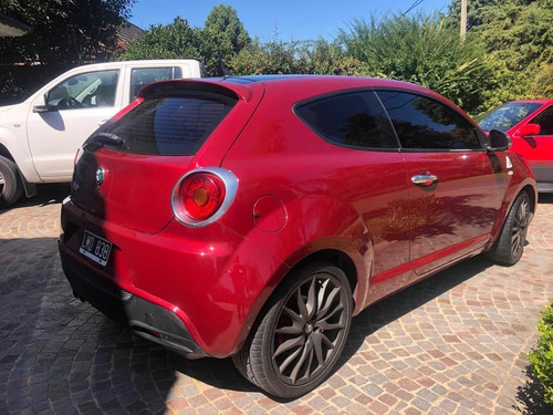 Imagen 2 de 7 de Alfa Romeo Mito