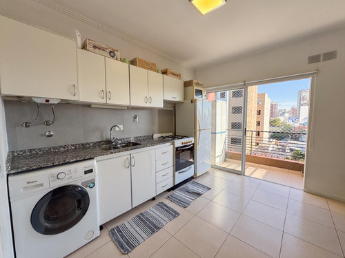 Departamento 3 Ambientes Con Dos Balcones Al Frente En Venta - Pringles 44 - Lanús Oeste