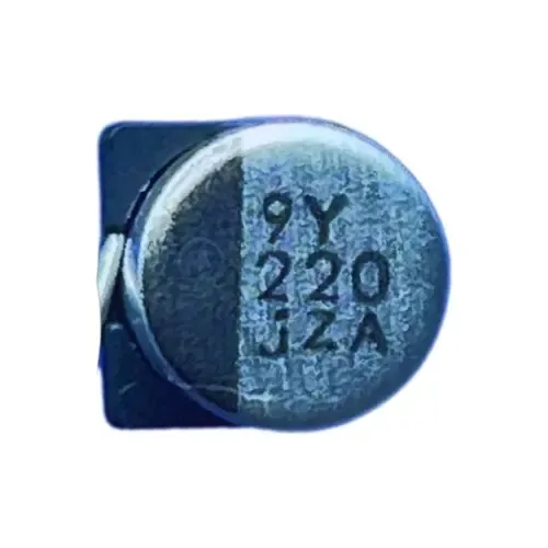 10 pz Condensatori elettrolitici 220uF 6,3V - 10 pezzi condensatore