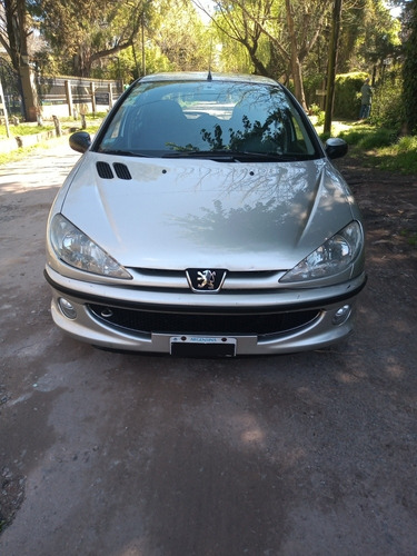 Imagen 5 de 14 de Peugeot 206 1.6 Premium