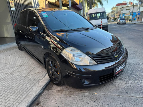 Nissan Tiida 1.8 Acenta