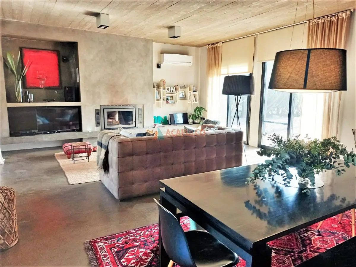 Casa En Barrio Privado En Alquiler Anual · Foto 4