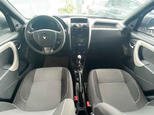 Imagen 11 de 15 de Renault Duster 2018 5p Zen L4/2.0 Man