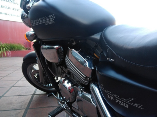 Imagen 7 de 15 de Honda Vf 750 Magna Di Buono Automotores