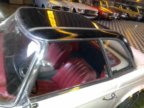 Imagen 1 de 4 de Mercedes Benz 230 Sl