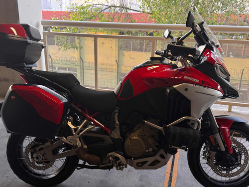 Multistrada V4 Versión Más Equipada