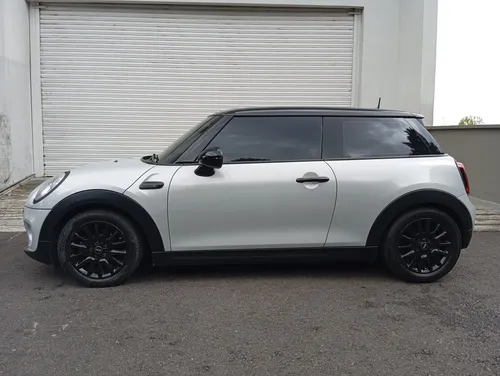 Mini Cooper 1.5 Aut