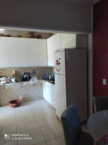 Imagem 2 de 19 de Casa Á Venda, 04 Quartos, 01 Suíte, 02 Vagas, Água Branca - Contagem/mg - 25226