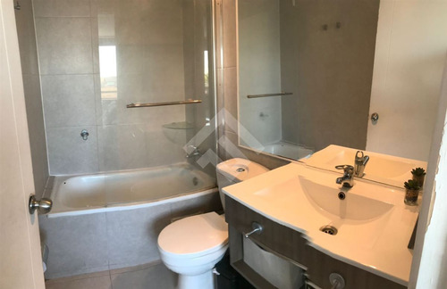 Departamento En Venta De 1 Dorm. En Maipú