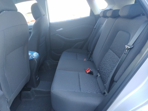 Imagen 7 de 15 de Chevrolet Tracker 1.2 Turbo Automática
