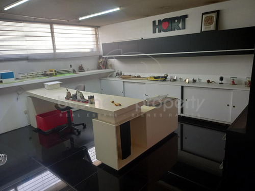Amplia Casa En Colon De Echegaray Naucalpan