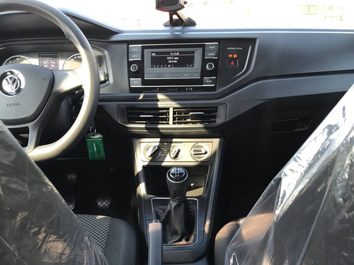 Imagem 8 de 9 de Volkswagen Polo 1.0 Mpi Total Flex Manual