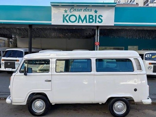 Volkswagen Kombi 1.4 Total Flex 3p