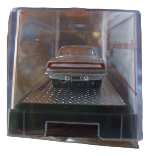 M2 Machine Barracuda Plymouth Coke Llantas De Goma Gris Con Rojo (Usado)