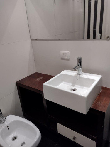 Imagen 20 de 30 de Semipiso De 3 Ambientes, Sum, Piscina, Cochera Impecable