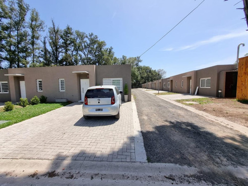 Imagen 13 de 26 de Casa En Venta 3 Ambientes- Grand Bourg