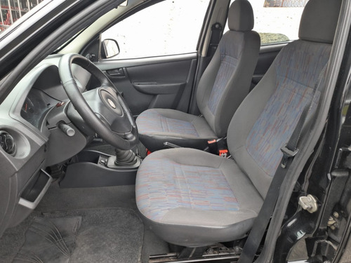 Imagem 10 de 15 de Chevrolet Celta Spirit 1.0
