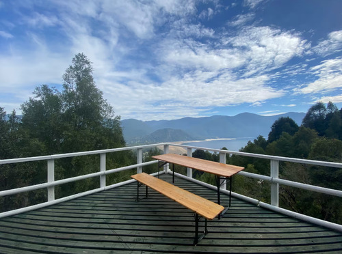 Casa Con Vista Al Lago Caburgua