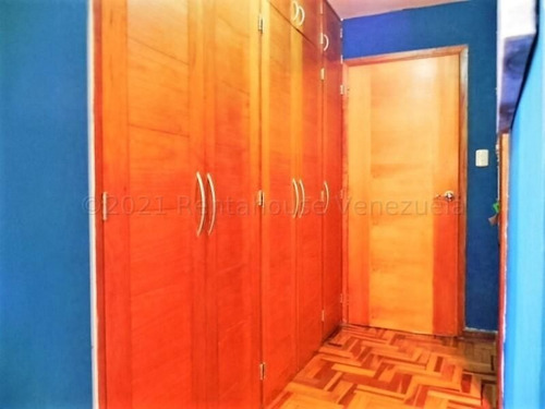 Imagen 3 de 15 de Apartamento En Venta Mls #22-18607 - Laura Colarusso