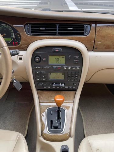 Jaguar X-type 2.5 Gasolina Automático V6 2002/2002 Teto