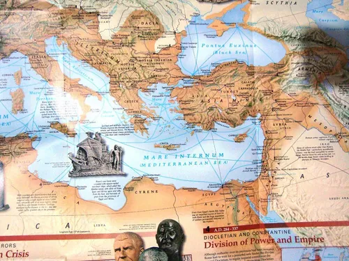 Mapa Nat Geo Lamina Los Romanos The Romans Coliseo Roma