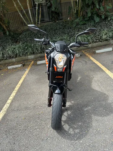 Se Vende Ktm Duke 200, Modelo 2021, 22.000kms Originales Úni