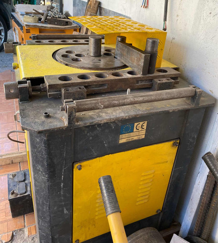 Arriendo De Máquinas Dobladoras Y Cortadoras De Fierros