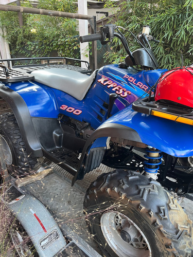 Cuatro Parrillero - 2 T - Polaris Impecable - C/ Tráiler