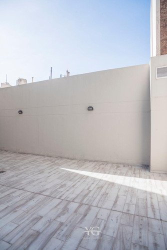 Espectacular Departamento De 3 Ambientes Con Patio En Caballito Con Amenites