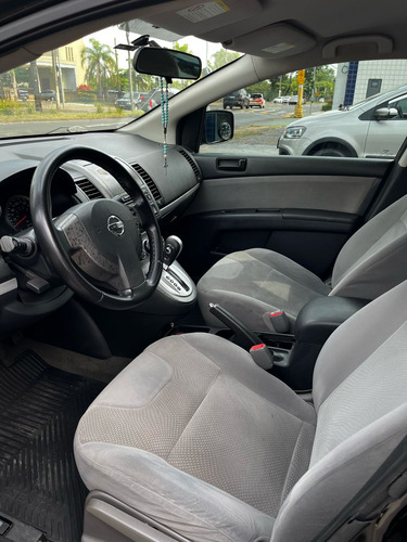 Nissan Sentra 2.0 Flex Aut. 4p