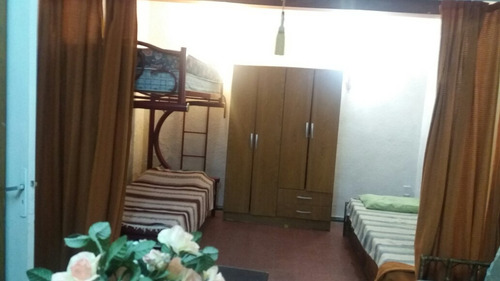 Casita Comoda A Media Cuadra Playa Mansa Y Centro