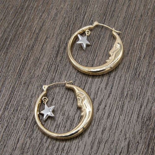 Viento Retro, Luna, Estrella, Oreja De La Señora