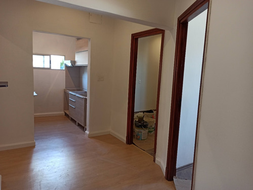Imagen 3 de 19 de Alquiler Apartamento De 2 Dormitorios Y Parrillero Malvin
