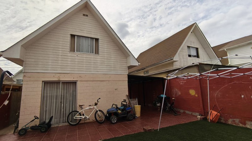 Casa Aislada 2d + Escritorio Condominio Los Maitenes 3