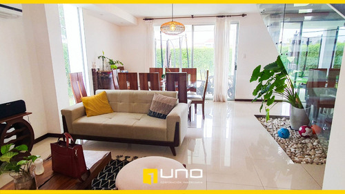 Imagen 4 de 6 de Hermosa Casa Amoblada Condominio Santa Cruz De La Colina