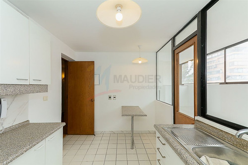 Departamento En Venta De 3 Dorm. En Las Condes