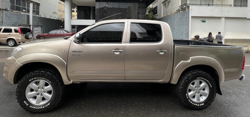 Imagen 3 de 10 de Toyota Hilux Kavak Año 2011