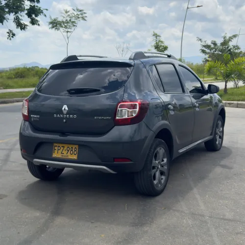 Renault Stepway 1.6 Dynamique / Intens Automática
