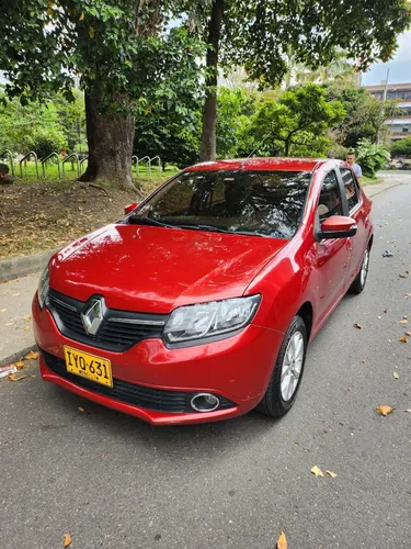 Renault Logan 1.6 Privilege / Intens