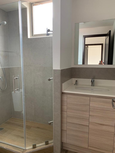 Imagen 8 de 13 de Apartamento Moderno De 3 Habs En Alquiler En Zona 14