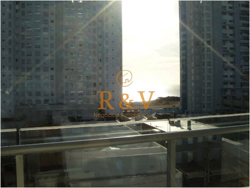 Imagen 4 de 30 de Apartamento En Seasons Tower, Mansa, Punta Del Este, 2 Dormitorios.