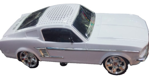 Bocina Portátil En Forma De Carro Negro