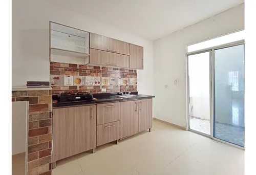Casa En Venta En Los Almendros, Soledad