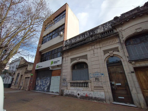 Imagen 2 de 17 de Casa En Venta En La Plata Calle 8 E/ 42 Y 43 - Dacal Bienes Raices