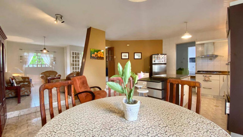 Imagen 5 de 18 de Casa Quinta En Venta De Lujo Doble Propósito