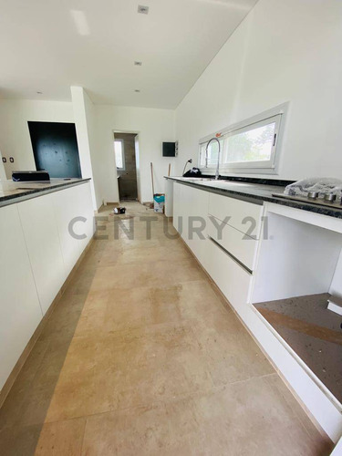 Imagen 15 de 30 de Casa En Venta Santa Lucia